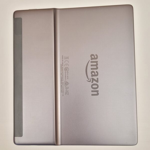 Amazon Kindle Oasis (10th Generation) Wi-Fi + LTE, 32gb, 7" [Grade A] - Image 5