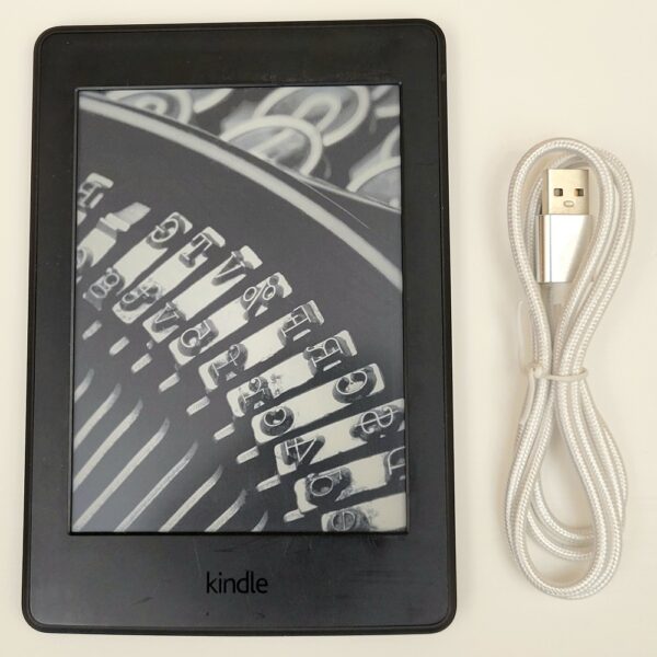 Amazon Kindle Paperwhite 3rd (7th Generation) 300ppi, 4gb, 6" [Grade A]