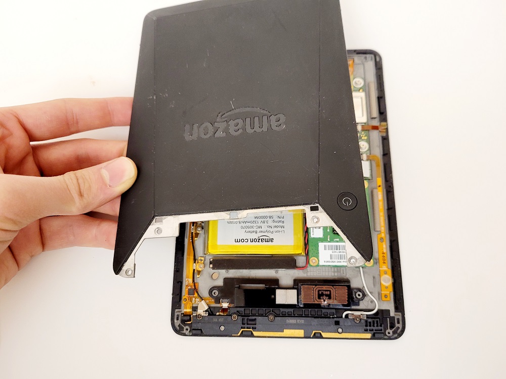 Kindle Voyage Battery Replacement Guide, lifting the back cover off